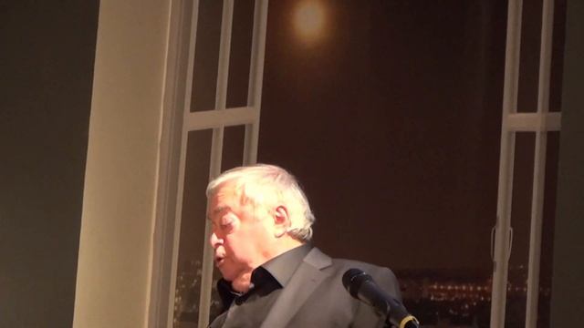 Роман Карцев. 2016 год. В клубе Эммануила Виторгана смотреть онлайн