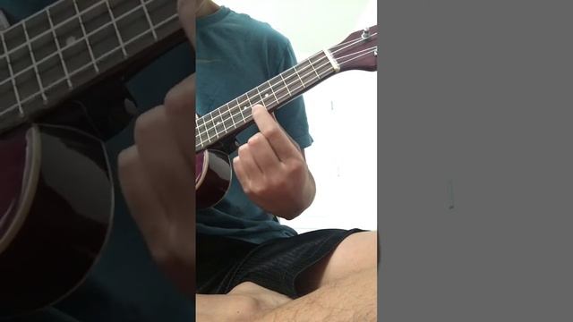 Summer salt - one last time ukulele intro tutorial (I don’t even know how to play this thing) смотреть онлайн