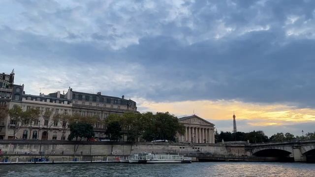 PARIS BOAT TOURS: Which to choose?! смотреть онлайн