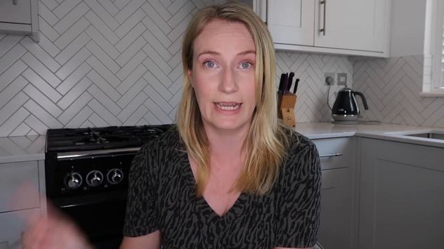 HOWDENS KITCHEN REVIEW + TOUR смотреть онлайн