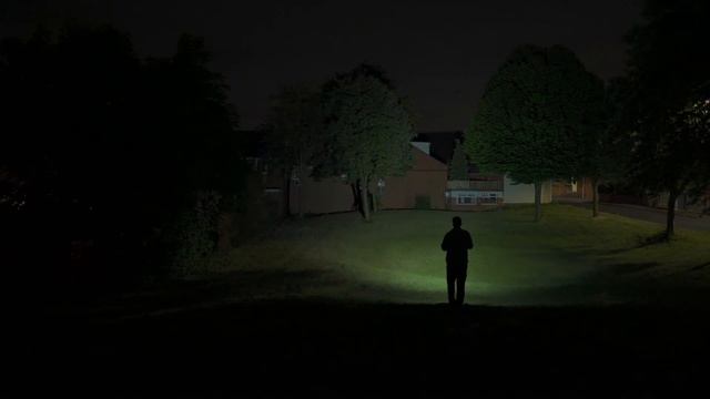 NITECORE EDC27 - Unbelievably slim powerful flashlight - 3000 lumens & Type-C charging! смотреть онлайн