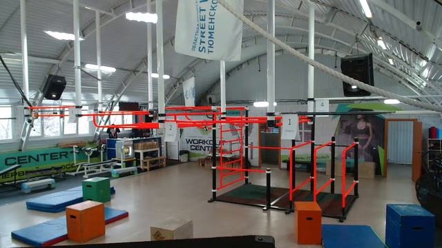 Кубок Деда Мороза по подтягиваниям и розыгрыш призов. Воркаут Центр смотреть онлайн