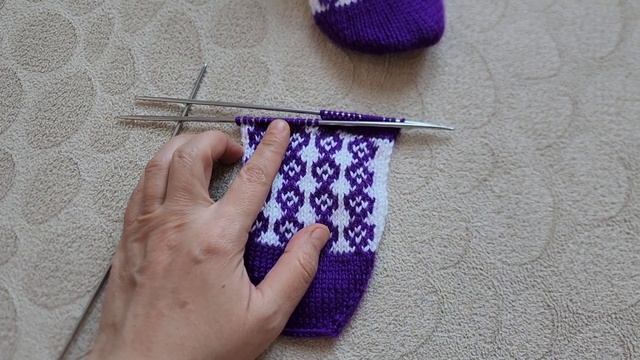 İki şiş Dikişsiz Kilim Desenli Patik Modeli ✅️ Beşşiş Görünümlü #dikişsizikişişpatik ✅️ @divapatik