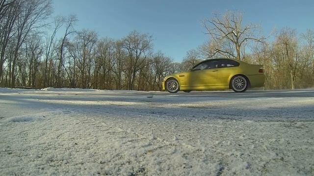 e46 M3 sideways sliding drifting snow смотреть онлайн