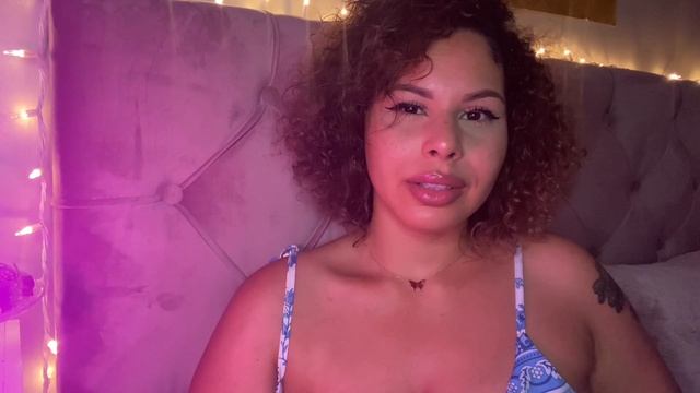 Embracing your individuality | LALA LEVEL UP смотреть онлайн