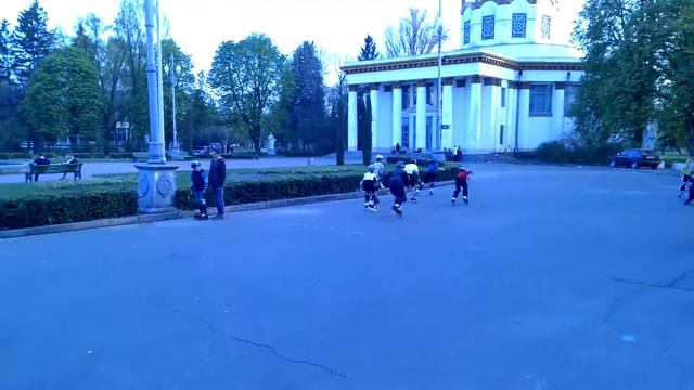 Бег на роликах смотреть онлайн