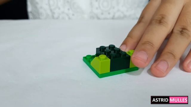 LEGO CLASSIC 11007 GREEN DOG SET BUILD | ASTRID MULLES смотреть онлайн