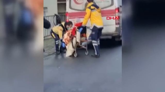 Bakıcı skandalı! 92 yaşındaki emekli hemşirenin çığlıkları yürek sızlattı смотреть онлайн