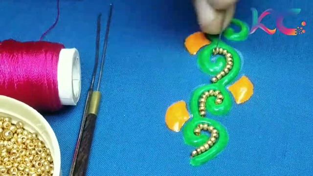 Embossed Border Design with Aari work | Fabric painting on Cloth | Mockup painting смотреть онлайн
