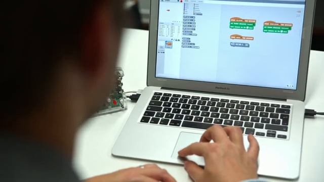 РОББО Робоплатформа + РОББО Лаборатория: Сообщение о совмещении смотреть онлайн