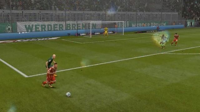 FIFA18 Гооооооооол!!!Мяч прошёл через очко игроку я сам не поверил! смотреть онлайн