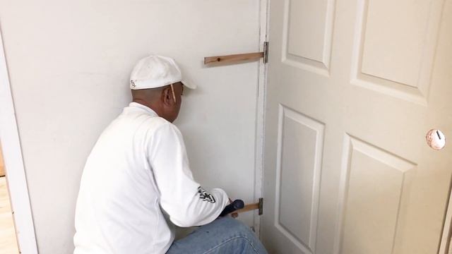 How To Remove and Install A Pre-hung Door #DIY #Homeimprovement смотреть онлайн