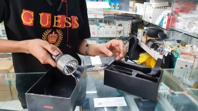 Xiaomi Nextool 2000 LM Flashlight смотреть онлайн