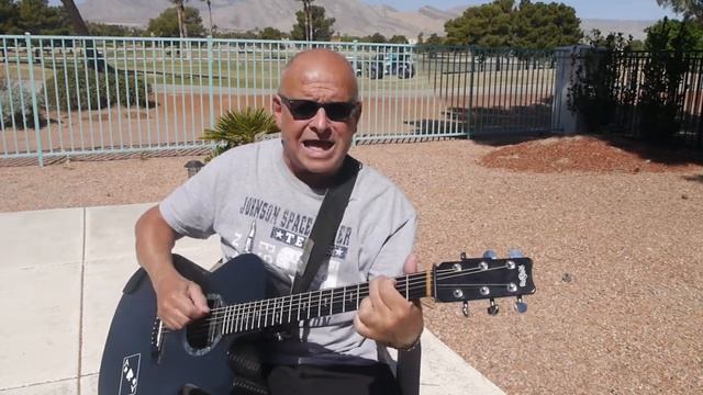 Acoustic Bruce cover of Last Train To Clarksville by the Monkees смотреть онлайн