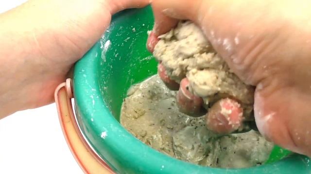 Як зробити кінетичний пісок своїми руками/Рецепт для виготовлення кольорового магічного смотреть онлайн