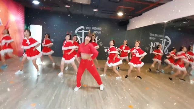 XMAS 2020 | Last christmas & Santa baby - Giảng Võ 12h смотреть онлайн