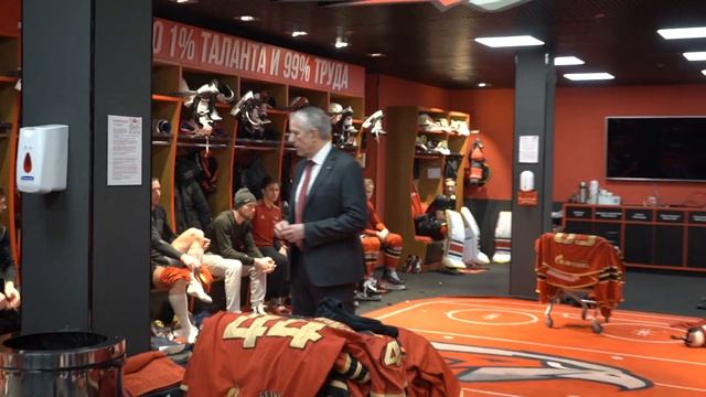 ВЗЯЛИ РЕВАНШ С «ЛОКОМОТИВОМ» | Победная раздевалка | СЕЗОН 20/21 | Авангард смотреть онлайн