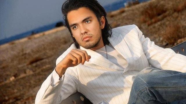 Gülşen Yatcaz Kalkcaz Ordayım By Yasin Karakurt Farkıyla İyi Dinlemeler 19.05.2013 смотреть онлайн