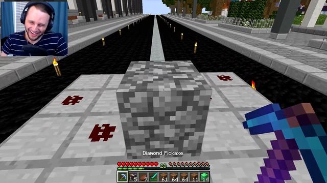 I GOT SO SCARED! *TRICK OR TREAT* LUCKY BLOCKS! in Minecraft! смотреть онлайн