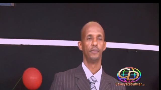 Cabdirisaal Saleeban Gaas [SLNTV New Year 2015 Show] смотреть онлайн