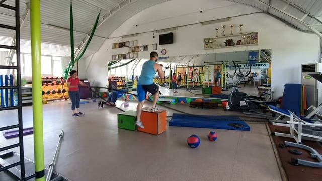 Функциональная тренировка качка воркаутера! Тренировка на пульсе смотреть онлайн