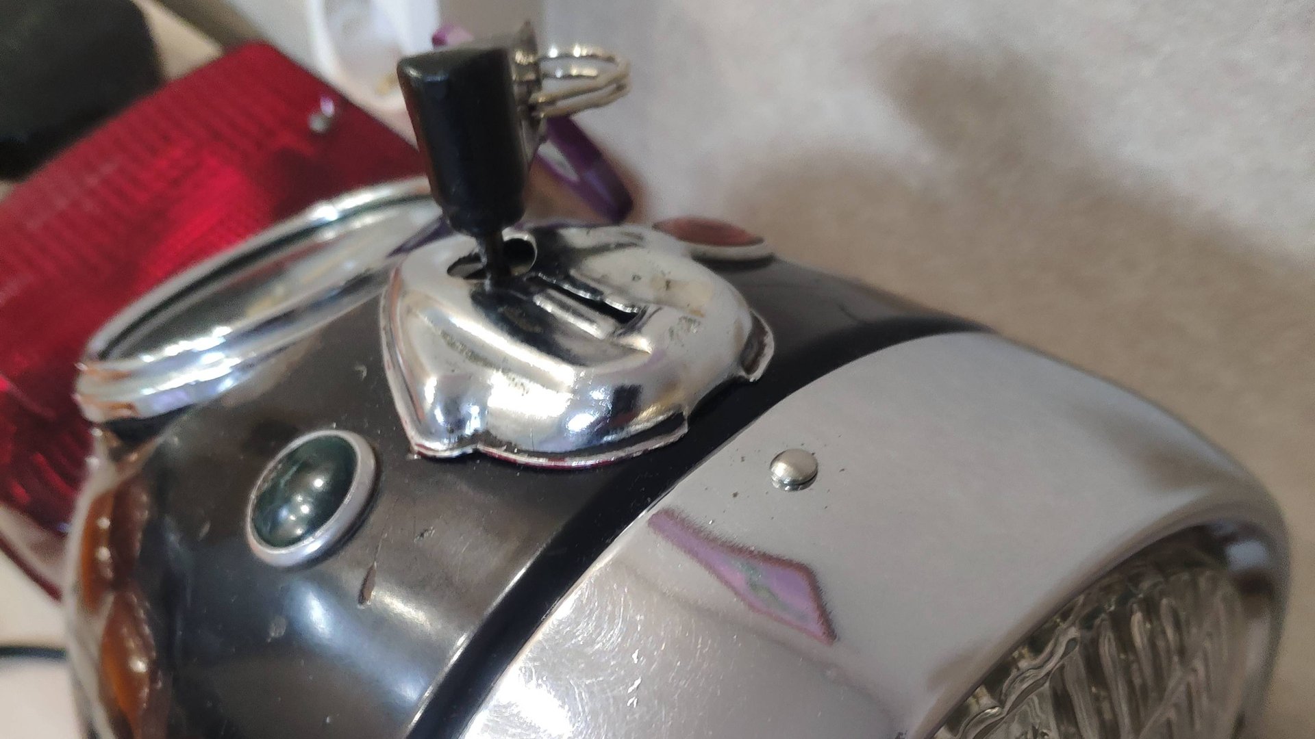 Фонарики и другие запчасти для мотоцикла ИЖ смотреть онлайн