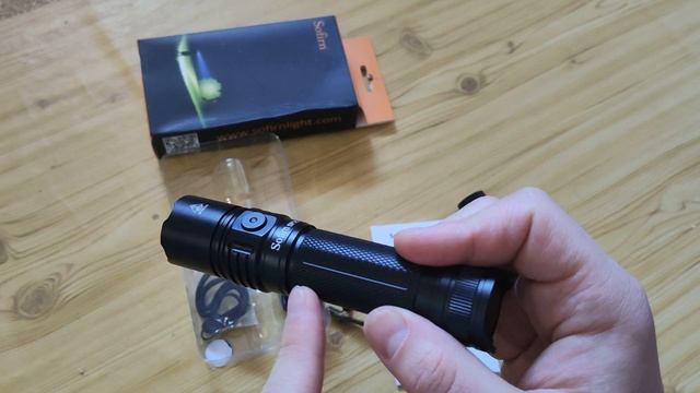 Обзор фонаря Sofirn SP35 - стабилизация, тайп-с, 21700 и SST40