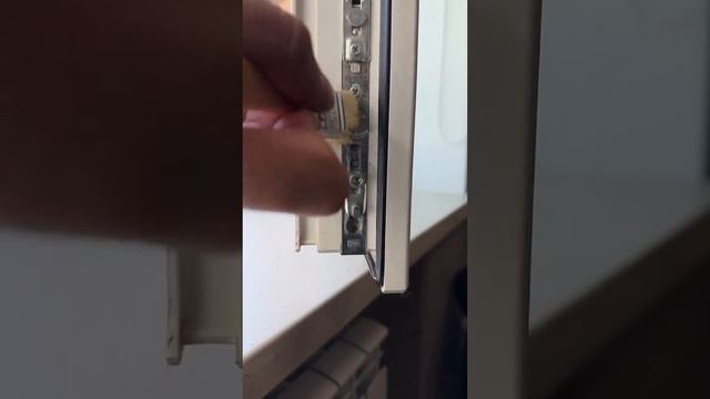 Как перевести окна в зимний режим.