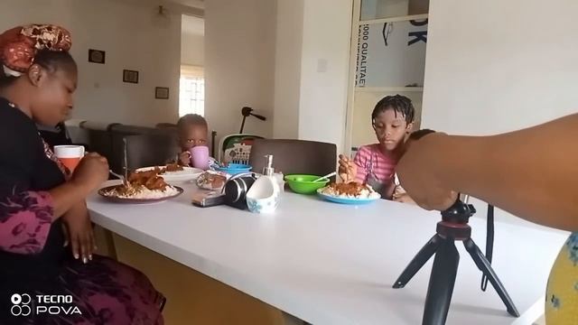 She Cant Eat Food/ My African Pregnant Sister Host Us In Her House смотреть онлайн