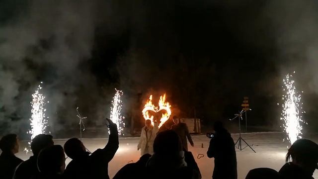 набор мини с золотыми залпами смотреть онлайн
