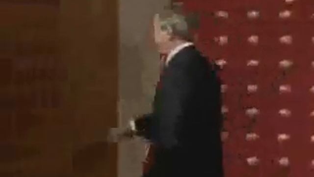 President Bush in China - door stuck смотреть онлайн
