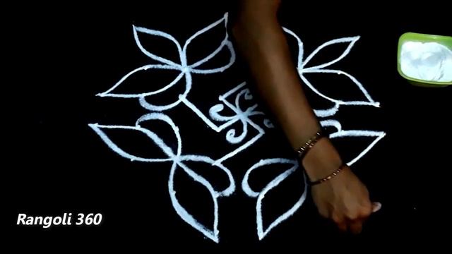 Creative Butterfly rangoli with 8X2X2 dots | Daily rangoli | New muggulu | Kolam | Rangoli 360 смотреть онлайн