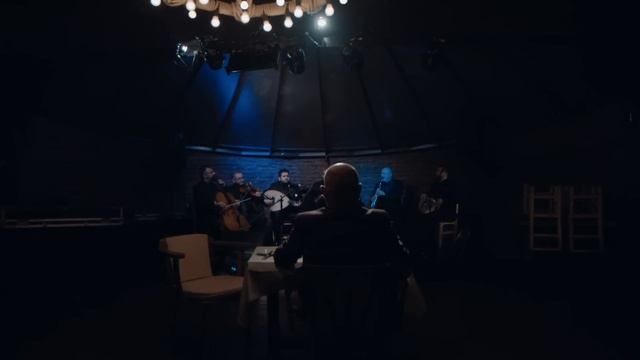 Çukur 1. Bölüm - Bülent Ersoy'dan Muhteşem Performans