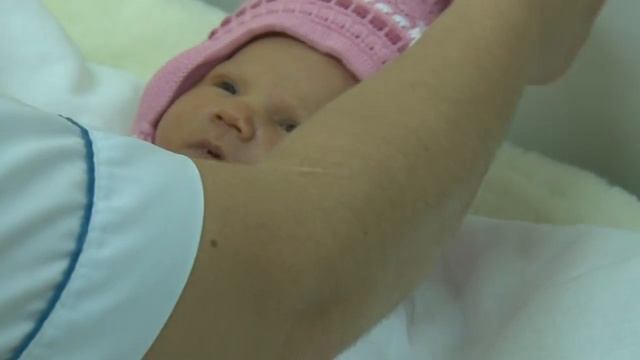 Выписка Жени из роддома 2.m2ts смотреть онлайн