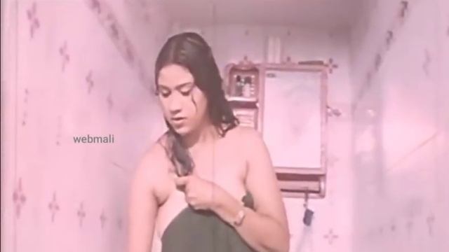 hot mallu aunty bhabhi boobs exposed on bathroom exclusive to fans смотреть онлайн