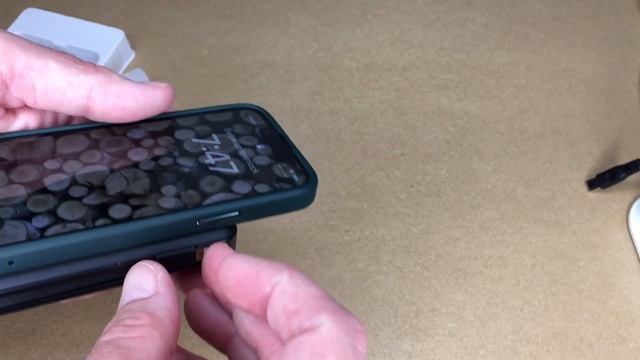 Yiisonger Magnetic Wireless Power Bank смотреть онлайн