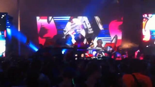 Carl Cox @ Electric Zoo 2011 NYC - Sunday School Tent. 2/2 HD* смотреть онлайн
