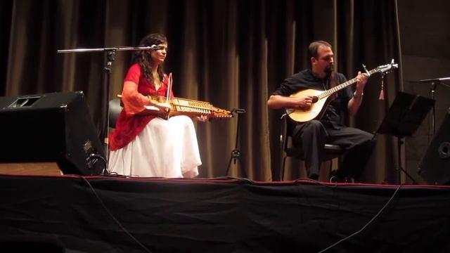 Ana Alcaide & Sergio Ribnikov Gunnarsson - Manau смотреть онлайн
