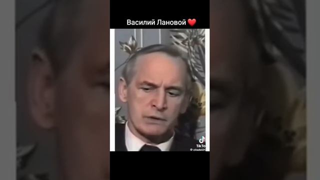 8📢"Лучше бы я погиб во время войны, чем видеть всё, что сегодня делается ".- сказал ветеран . смотреть онлайн