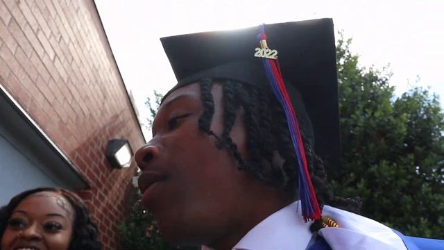 I Graduated COLLEGE... I’m done with school! смотреть онлайн