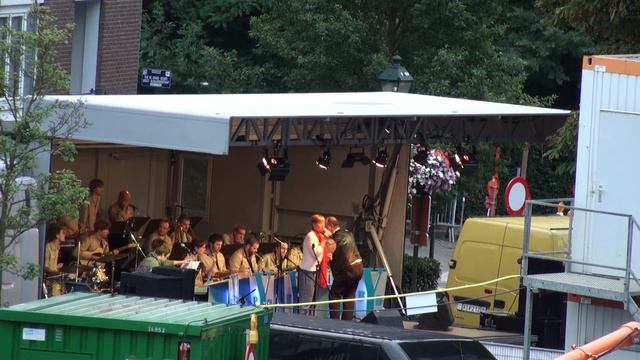 concert met Barbara Dex en The Young Big Band 1 смотреть онлайн