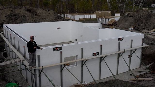 Building your ICF home - Completing Block Placement смотреть онлайн