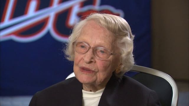Chicago Bears owner Virginia McCaskey, 96, reflects as team turns 100 смотреть онлайн