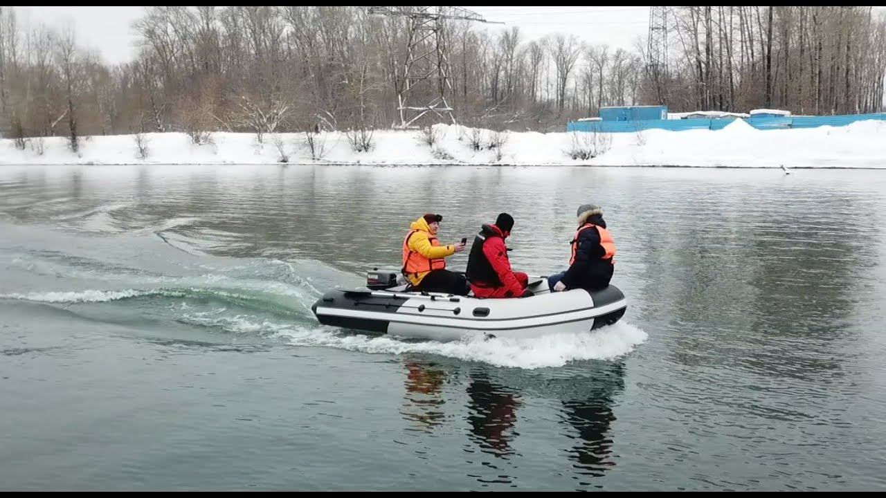 После этого видео не будет вопросов, как едет пятерка? Тест 5 л.с. на лодке 380 см. смотреть онлайн