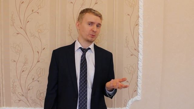 Всем привет! Это я - Александр Олегович.