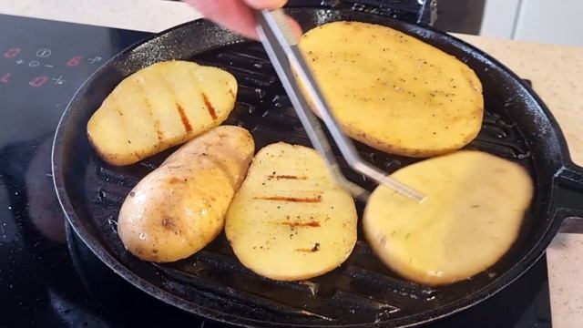 The most delicious chicken recipe from my mom! I cook almost every day! смотреть онлайн