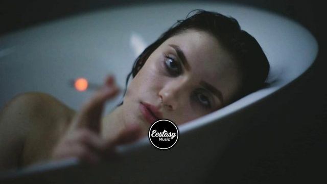 DNDM - The Light In The Snow смотреть онлайн