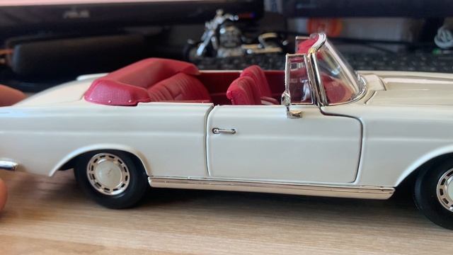 Обзор модели Mercedes-Benz 280SE 1967 в масштабе 1/18 от Maisto смотреть онлайн