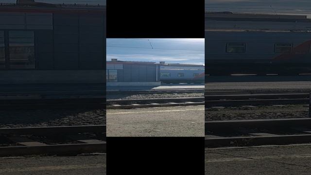 В Екатеринбурге. Привет от поезда. смотреть онлайн