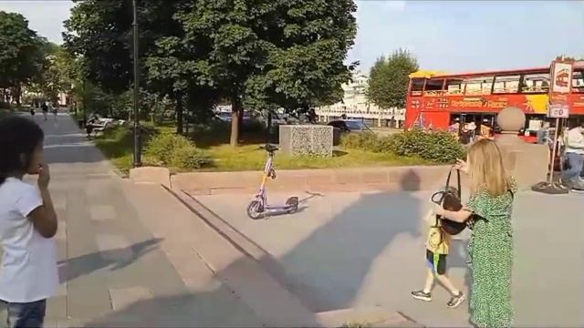 play time|kids enjoy weather| summer in Moscow @zainabandumme206 смотреть онлайн